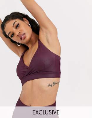 cross front sports bra