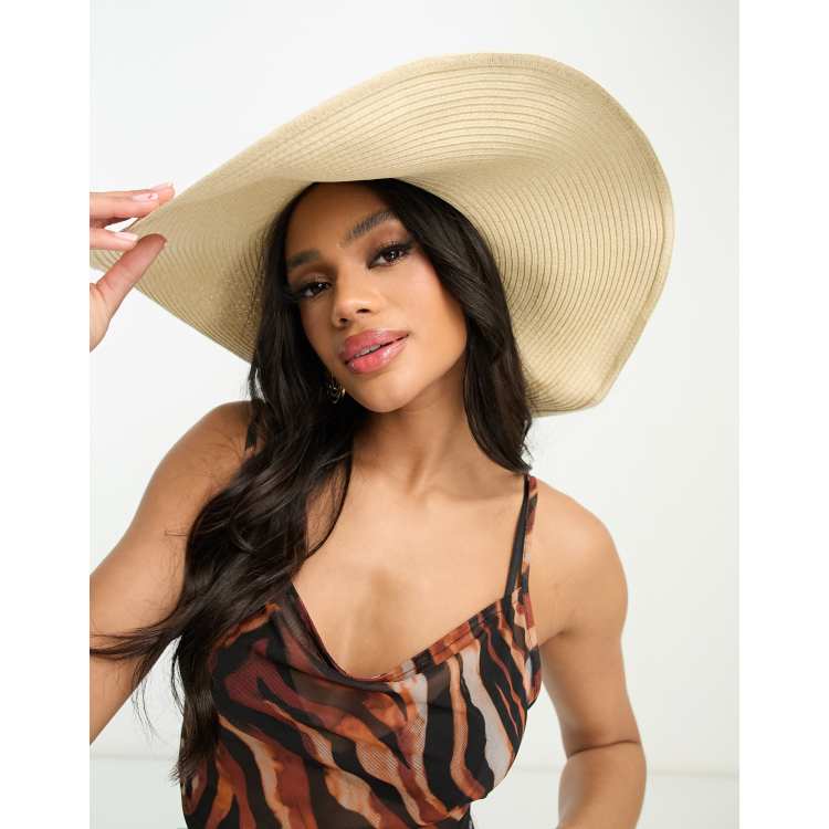 Oversized floppy straw sales hat