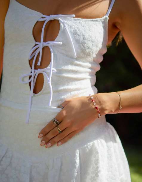 South Beach x Misha Grimes - Bracciale decorato con fragoline rosse e perline - view 1