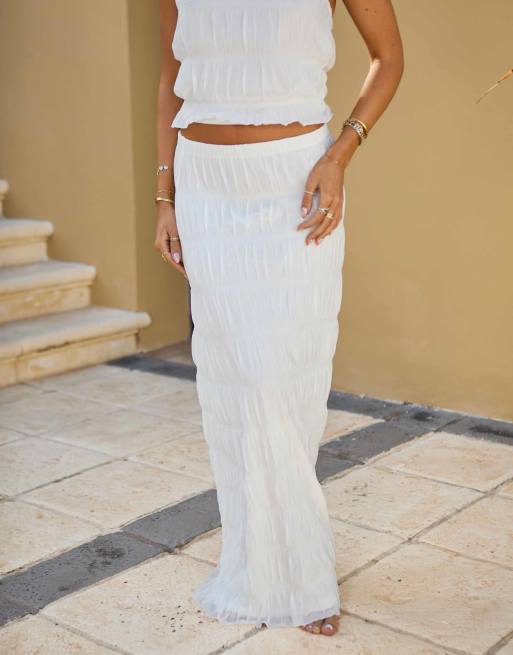 South Beach x Misha Grimes ruched tiered maxi beach skirt co-ord in white, 2 of 4