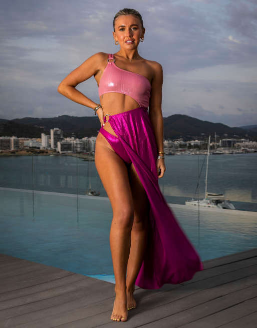 South Beach x Miss Molly – Różowa plażowa sukienka letnia z metaliczną i plisowaną wstawką  