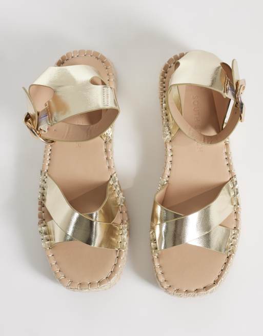 South Beach – Złote dwuczęściowe sandały espadryle z imitacji lnu, 2 z 4