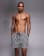 Thumbnail 1 van 5