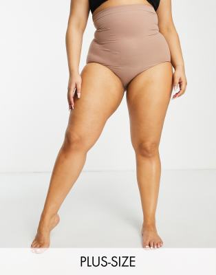 SPANX CURVE HIGHER POWER PANTIES IN CAFE AU LAIT-NEUTRAL