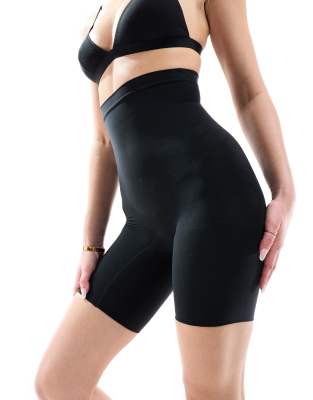 Spanx - Everyday - Nahtlose Shaping-Shorts in Schwarz mit hohem Bund