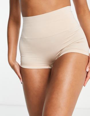 Spanx everyday shaping boyshort in beige