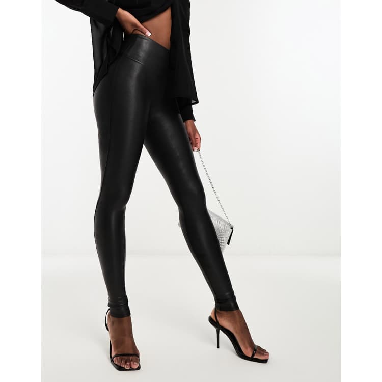 SPANX, Pants & Jumpsuits, Spanx Look At Me Now Seamless Cropped Leggings