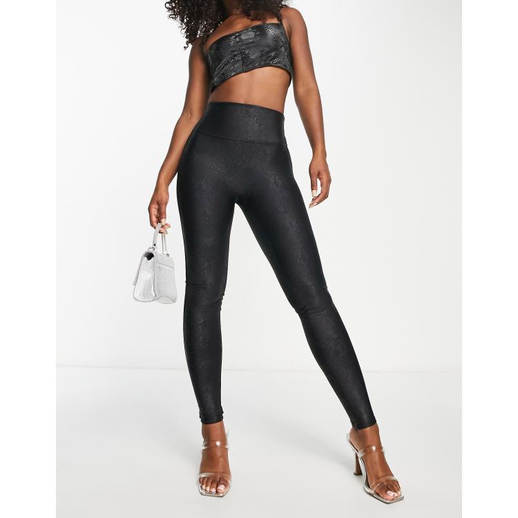 Spanx Faux Leather Leopard Leggings – Covetique Clothing