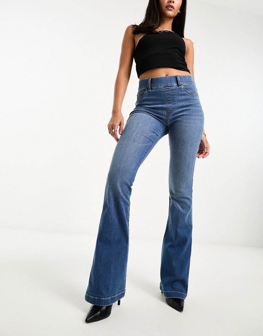 Spanx flared jeans in vintage indigo-Blue