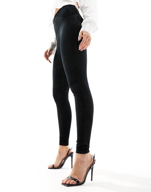 Spanx – Formende schwarze Samt-Leggings mit hohem Bund