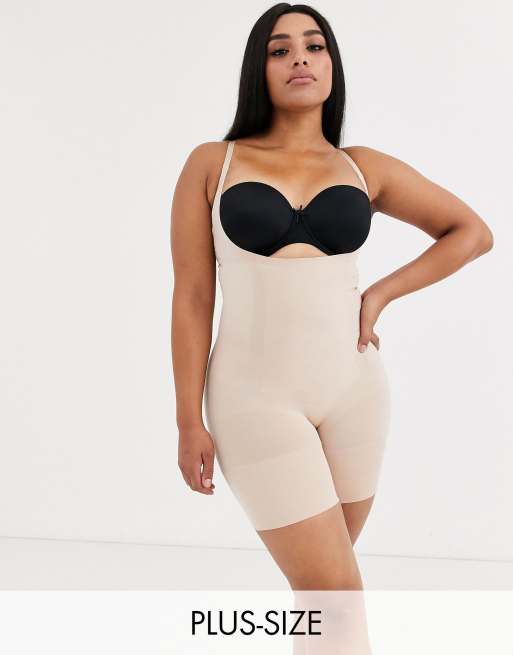 Spanx Plus Size – Beżowe modelujące body do połowy uda z odkrytym biustem