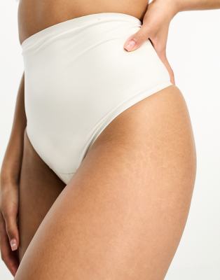 Spanx Everyday Shaping Briefs In White
