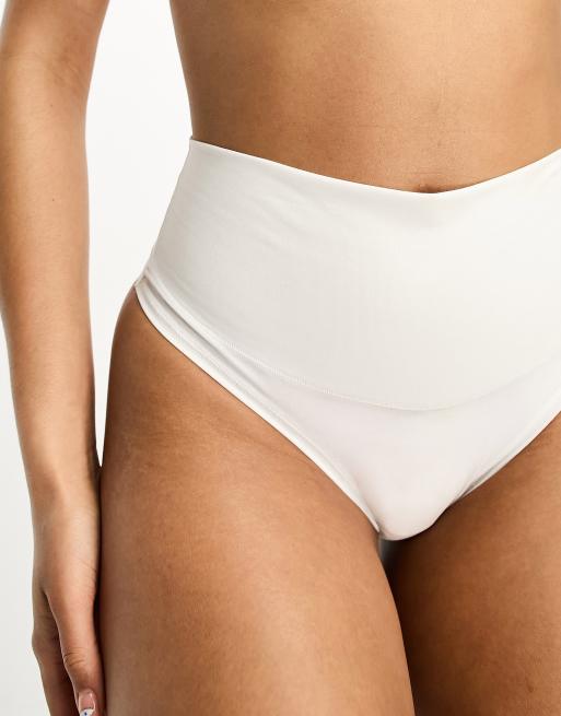 Spanx - String gainant en coton - Blanc | ASOS