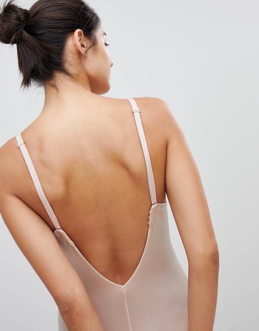 Spanx - Suit Your Fancy - Beige udglattende bodystocking med lav ryg og ben til midt på låret, 4 af 4