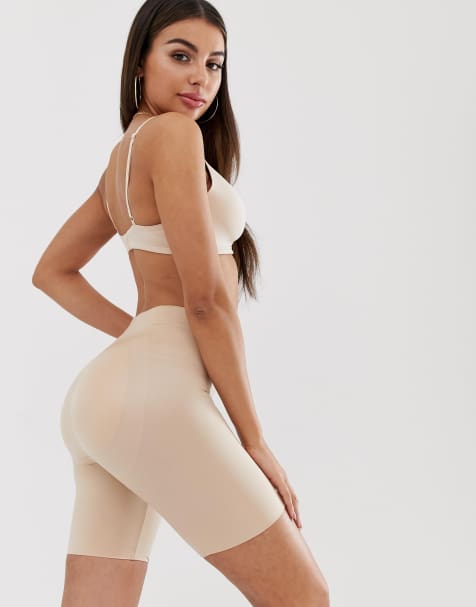 Spanx – Suit Your Fancy Butt – Framhävande, formande shorts i "natural glam"-nyans - view 1