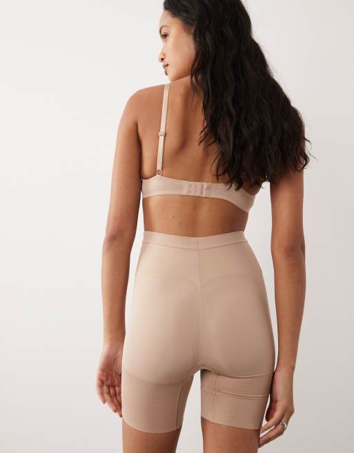 SPANXsculpt – GoFigure – Beżowe szorty do połowy uda, 3 z 3