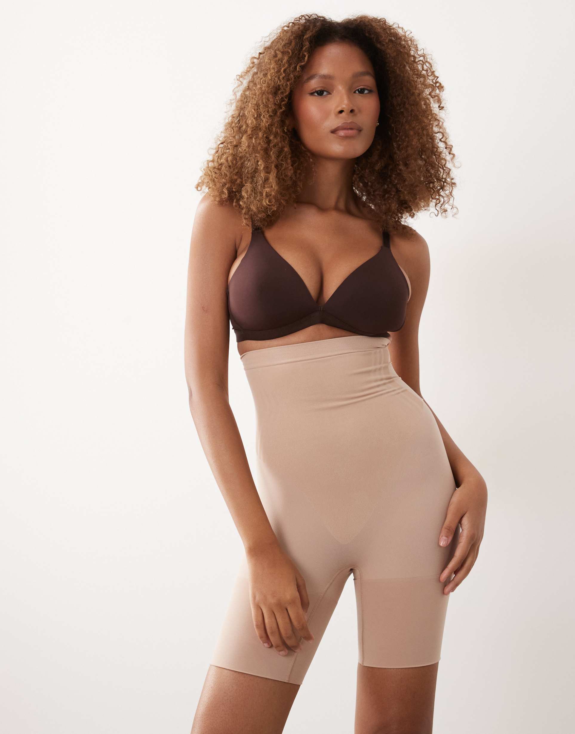 spanxsculpt gofigure high-waisted mid-thigh shorts in chai beige