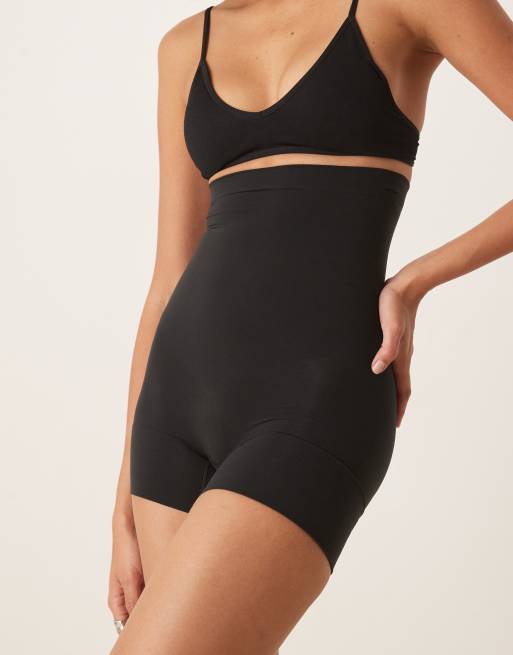 SPANXsculpt Seamless Power high-waisted short in black, 3 of 4