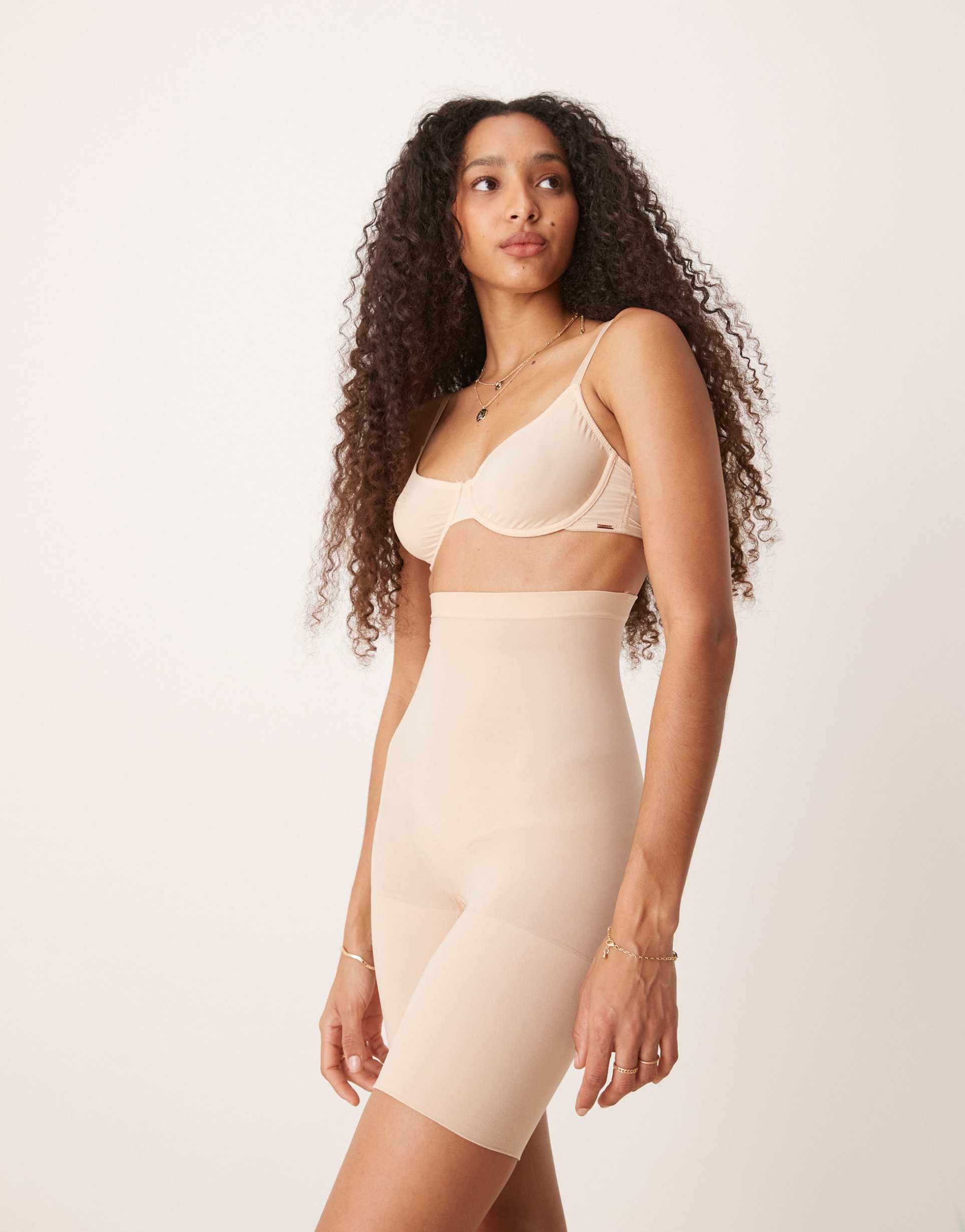 spanxsculpt seamless power high-waisted shorts in beige
