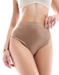 [Spanx] SPANXshape Invisible lingerie thong in champagne beige-Neutral XL BEIGE