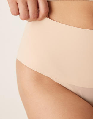 Spanx Supersmooth Undie-tectable Tanga Briefs In White