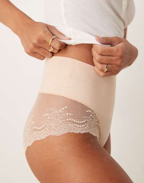 SPANXsupersmooth - Undietectable - Slip hipster in pizzo beige - view 1