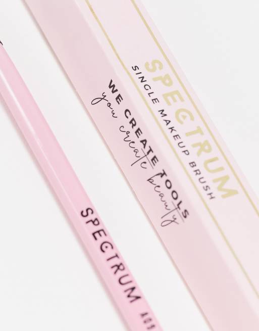 Spectrum Angled Eyeliner Brush, 3 of 4