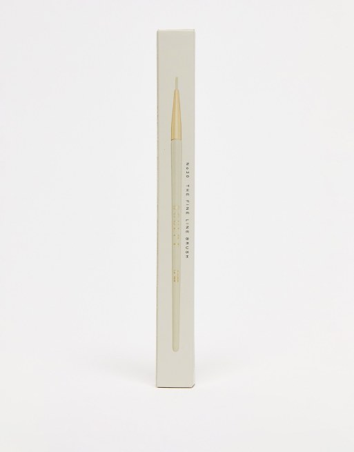 Spectrum Sculpt x Ash K Holm – The Fineline Brush #30 – Sminkborste