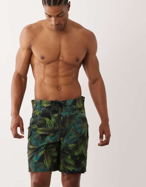 Speedo Lookout print 18'' board shorts in green - view 1