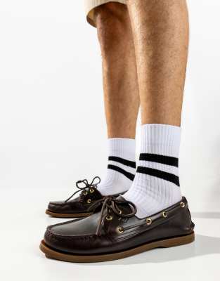  Authentic 2 eye boat shoe 