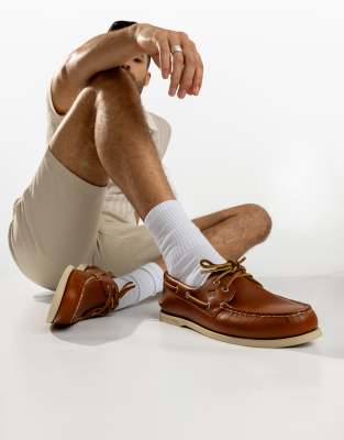  Authentic 2 eye boat shoe in tan