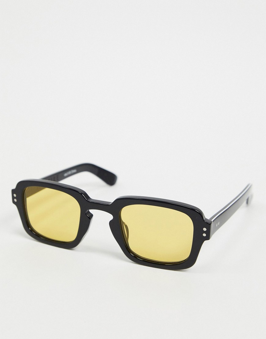 Spitfire – Cut Fifteen – Svarta, fyrkantiga solglasögon med gula glas i 70-talsstil