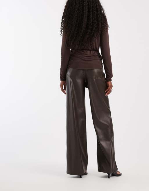 Spodnie z szerokimi nogawkami z imitacji skóry w brązie, 5 z 5