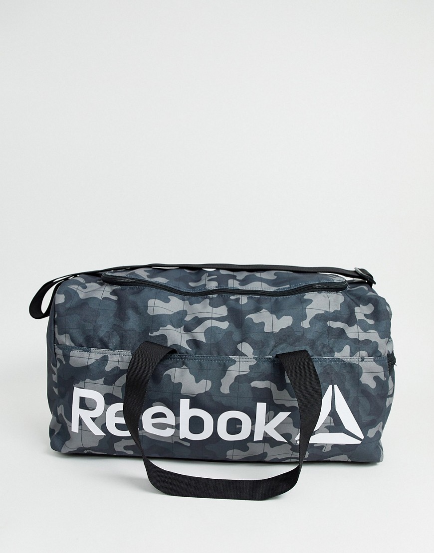 фото Спортивная сумка среднего размера с камуфляжным принтом reebok-черный