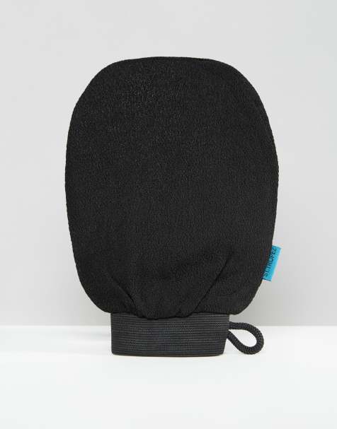St. Tropez Tan Build Up Remover Mitt - view 1