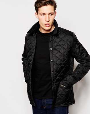 Куртки для мужчин. Barbour Liddesdale Jacket. Barbour Liddesdale. Стеганая куртка Barbour мужская. Куртки бренда Барбур.