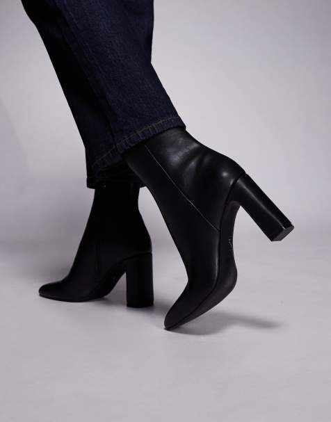 Steve Madden - Adelisa - Sorte ankelstøvler i læder med rund tå - view 1