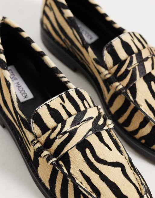 Steve Madden Adison loafer i taupe med zebraprint, 3 af 4