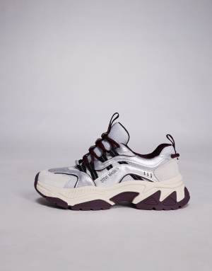 Steve Madden Animates chunky trainers in silver