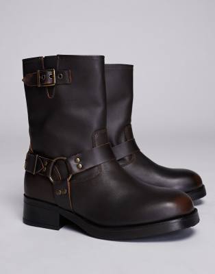 Steve Madden Anvil Biker Boots in Brown Leather ASOS