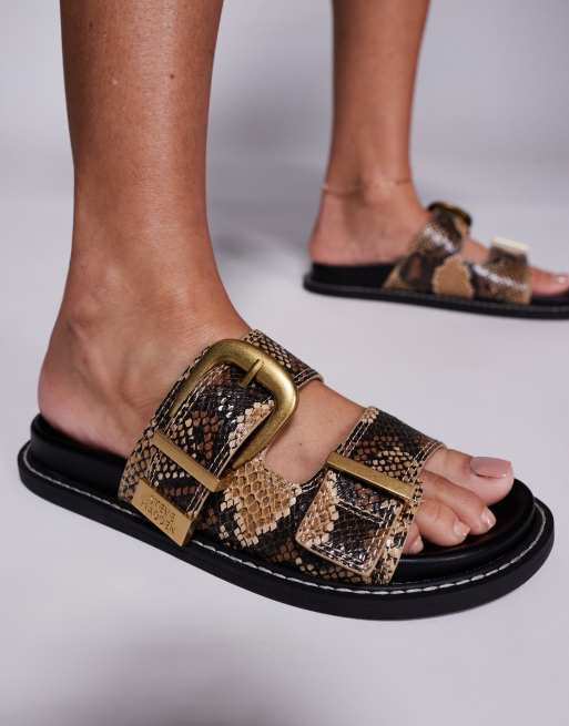 サンダル・ミュール STEVE MADDEN ARCH SANDALS Steve Madden Arche sandals with buckles in leather snake | ASOS