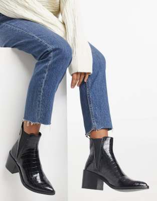 black chelsea boots steve madden