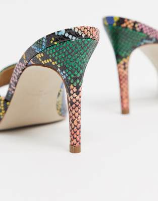 steve madden avoid sandals