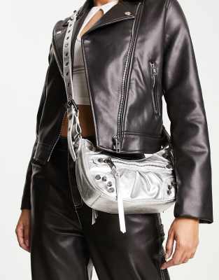 STEVE MADDEN BGLOWING CROSSBODY BAG IN SILVER