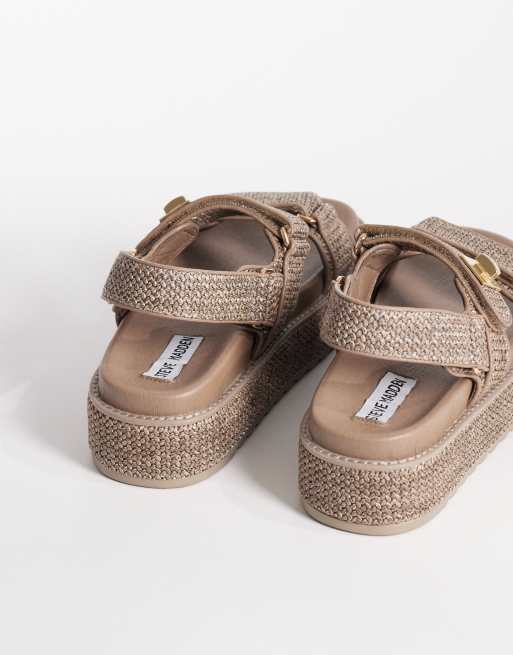 Steve Madden Bigmona flatform sandals in charcoal raffia, 3 of 4