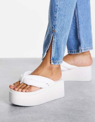 Steve Madden Women's Billion Platform Wedge Sandals In White