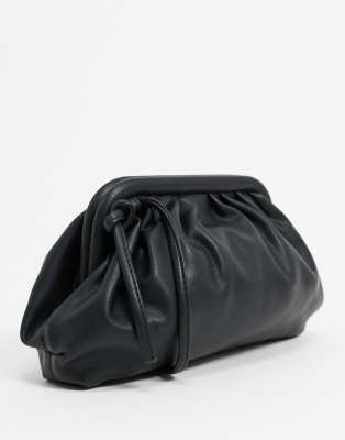 steve madden black clutch