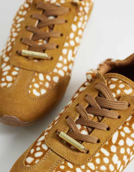 Steve Madden Bobby sneakers in light brown , 4 of 5