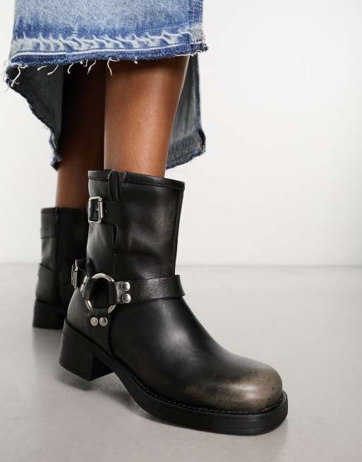 Low hot sale biker boots