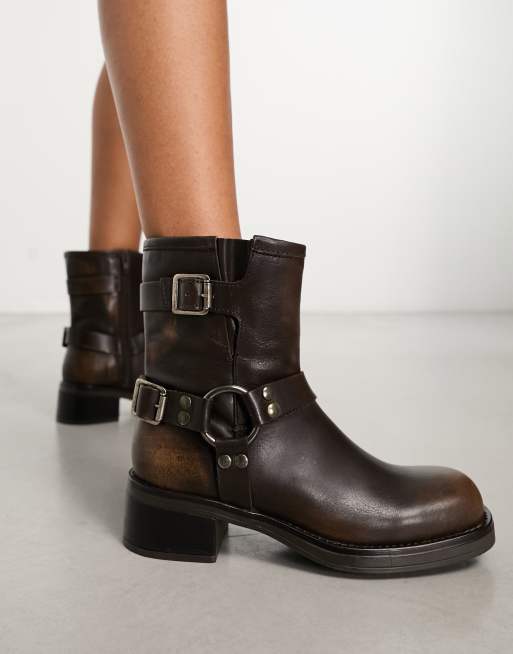 Steve madden outlet boots with buckles